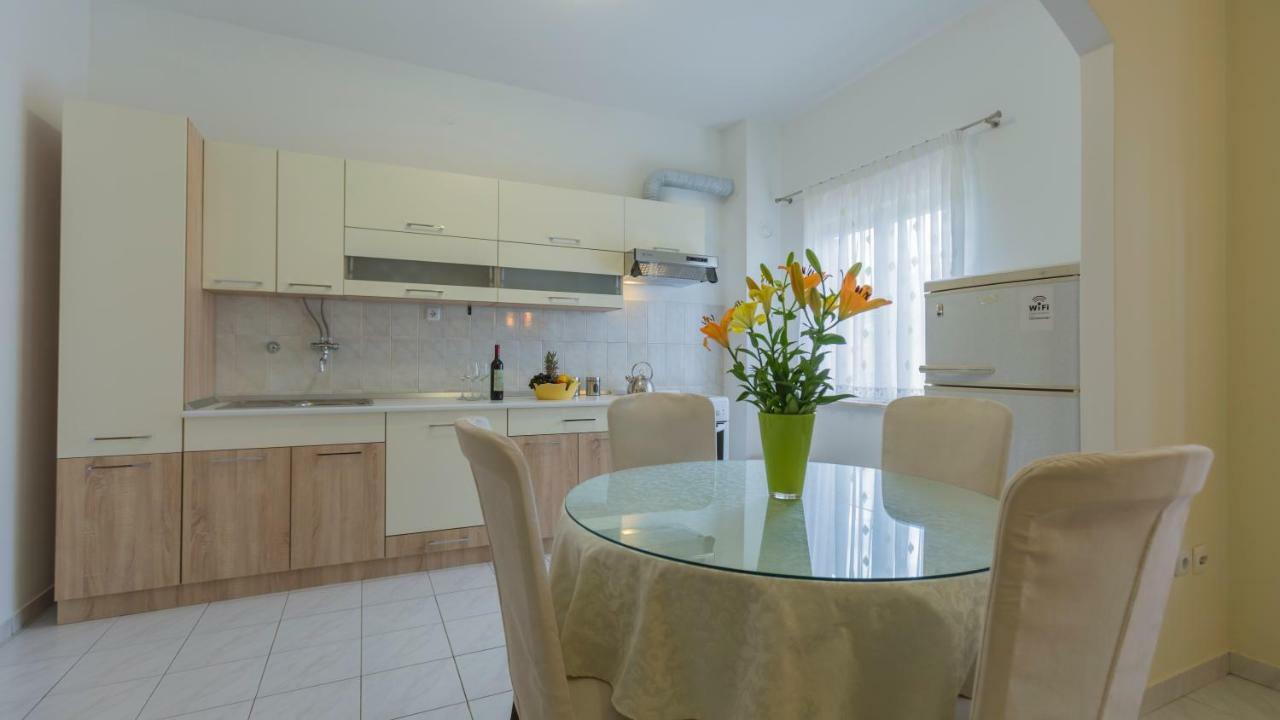 Apartment "Andrea" 斯普利特 外观 照片